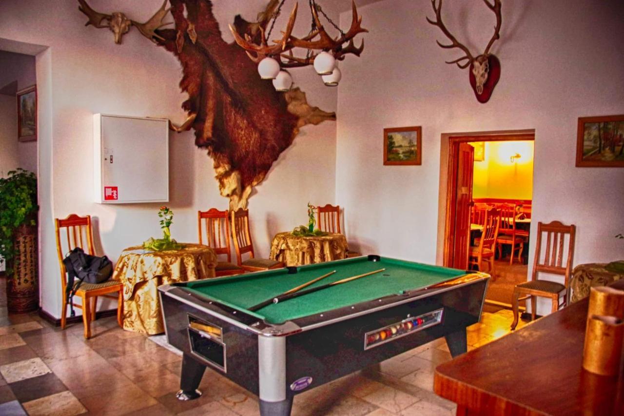 Hotel Zamek Karnity Miłomłyn Eksteriør bilde